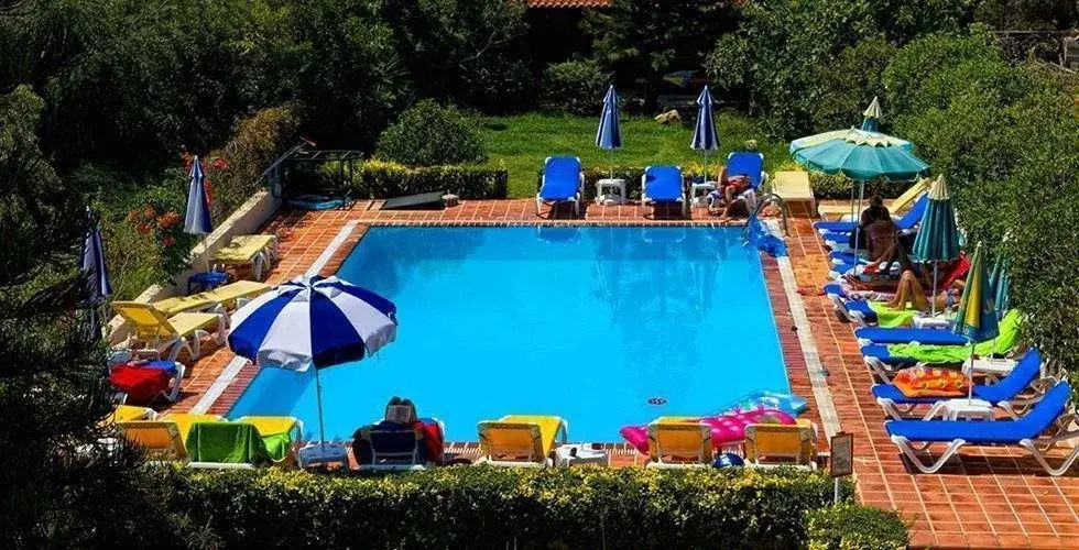 Eleni Apartments