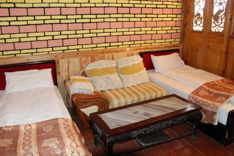 2 Bedrooms Suite with balcony and with view