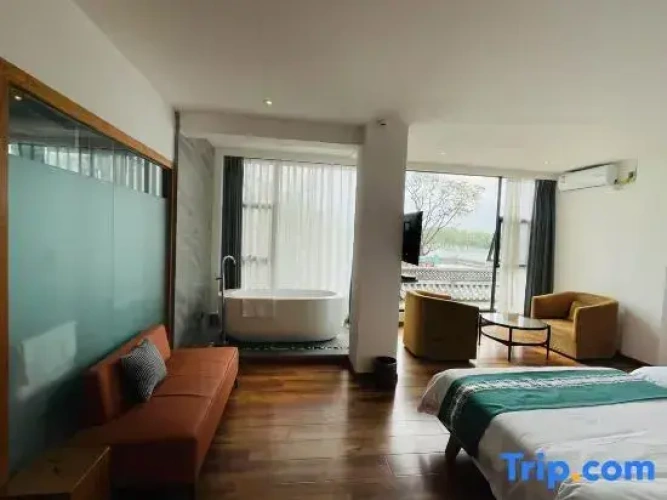 Deluxe Twin room with sea view