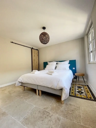 Deluxe Apartment with city view