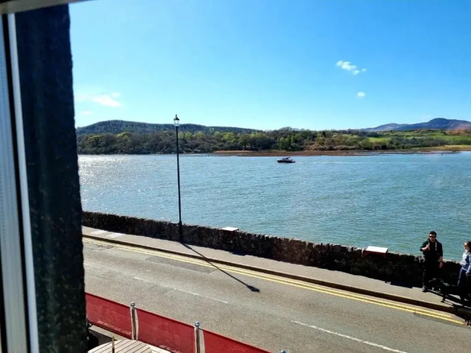 Standard Double room with view