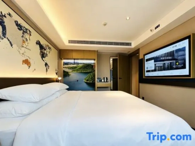 Premier Double Suite with view