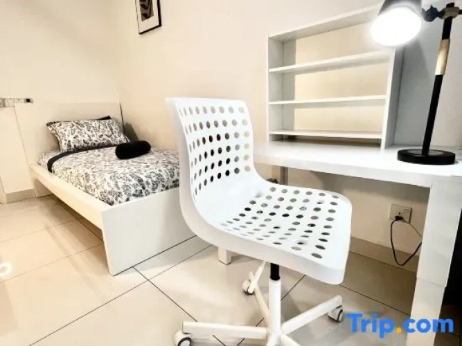 Standard Triple Family room