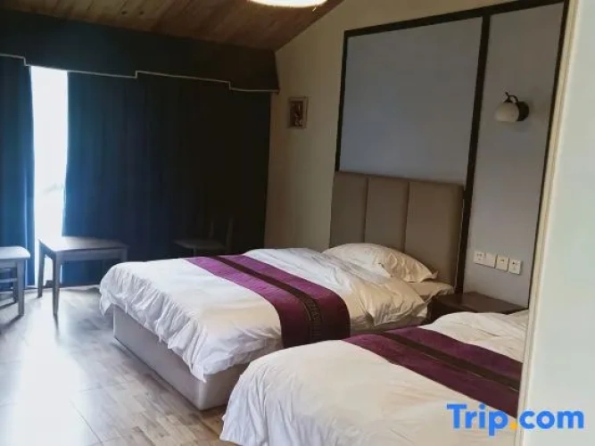 Standard Double room with view