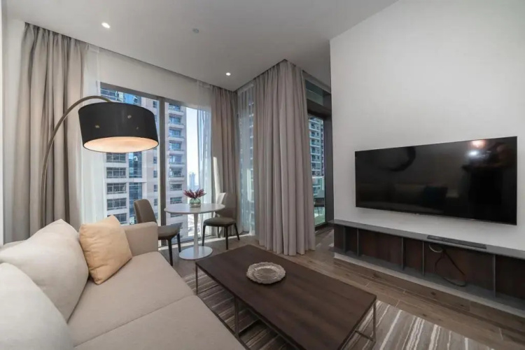 Luxurious apartment with prime location