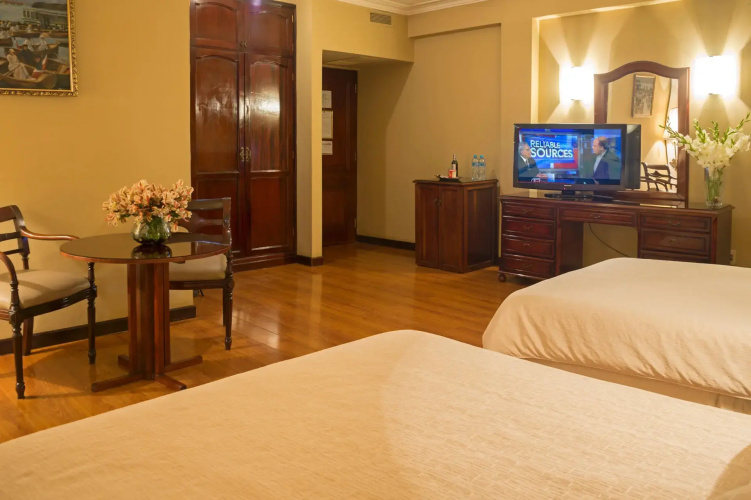Hotel Rey Palace