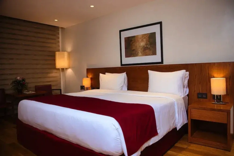 Standard Double room with city view