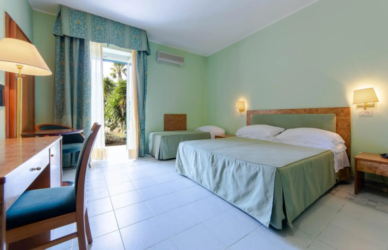 Antica Masseria Li Sauli