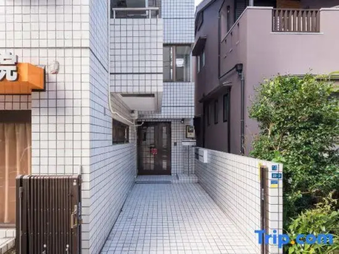 Tora Hotel Rikugien