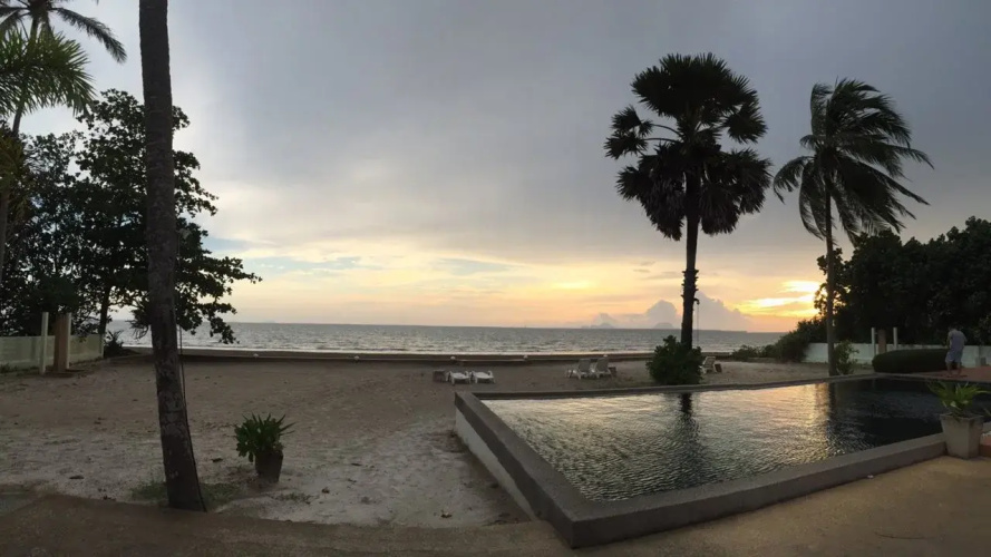 Beach Boutique Resort
