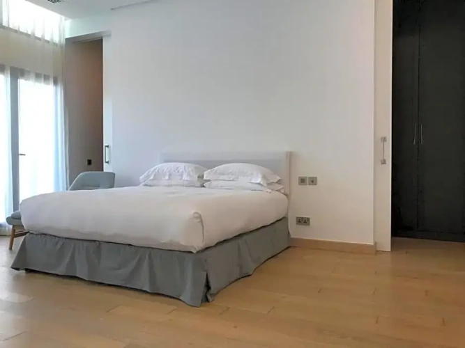 5 Bedrooms Standard room
