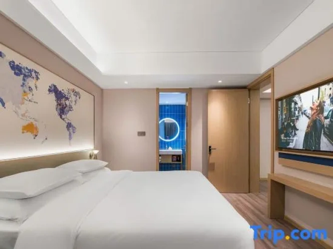 1 Bedroom Business Suite