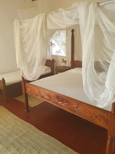 Standard Triple room with balcony