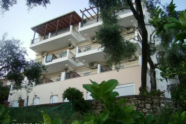 Studios Nikolaou