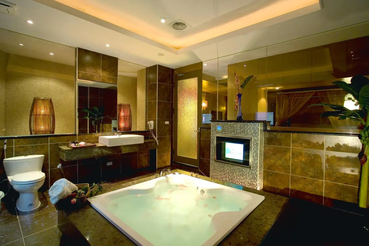 Chateau Motel Spa