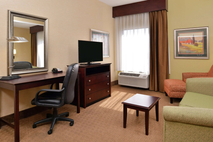 Hampton Inn Staunton