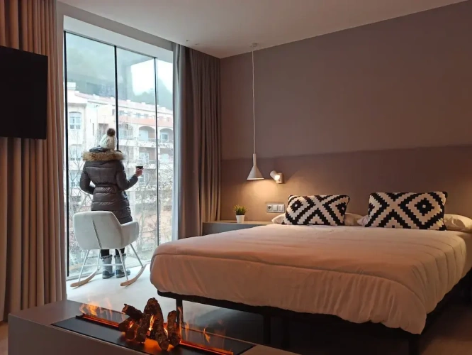 Deluxe Suite