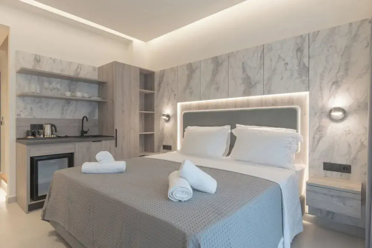 Alora Luxury Suites