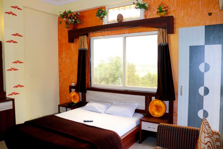 Standard room with balcony