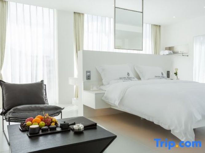 Standard Double room with courtyard view