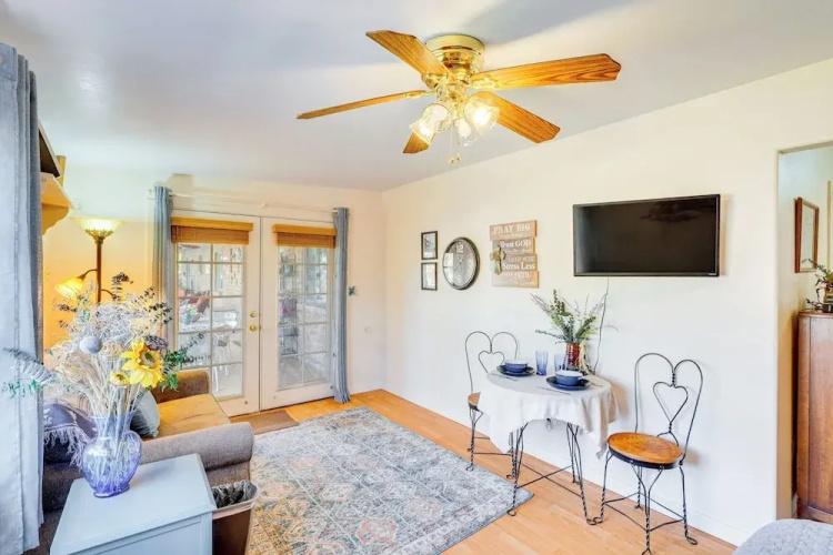 Walkable Studio w/ Patio in Tucson!