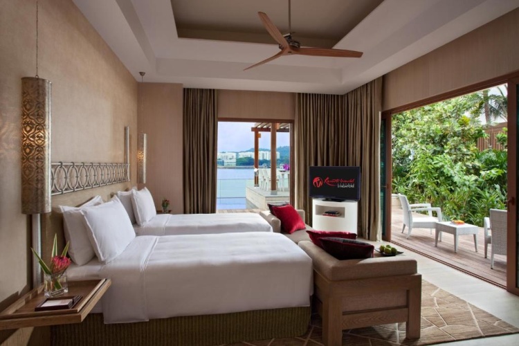 2 Bedrooms Villa