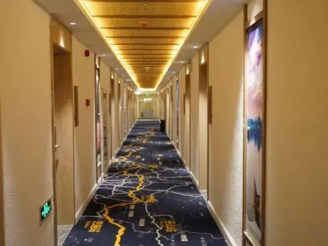 Ningguo Zhenye East Station Resort Hotel (South Anhui Sichuan-Tibet Line)