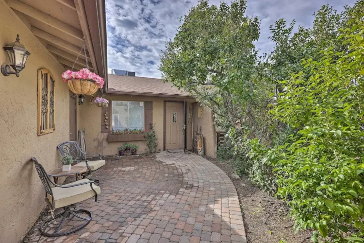 Poolside Oasis in Glendale w/ Desert Surroundings!