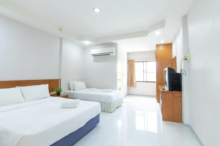 Superior Triple room