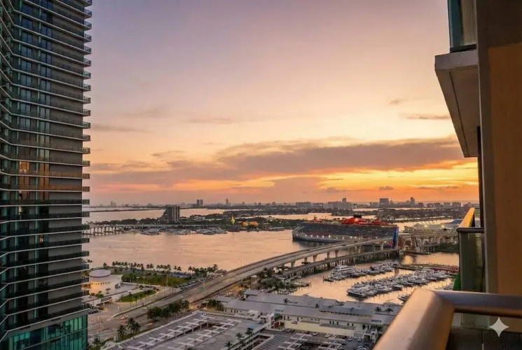 Premium Studio Near Bayside Pool Gym Views
