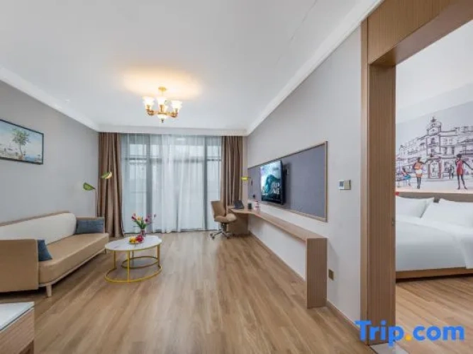 Deluxe Suite