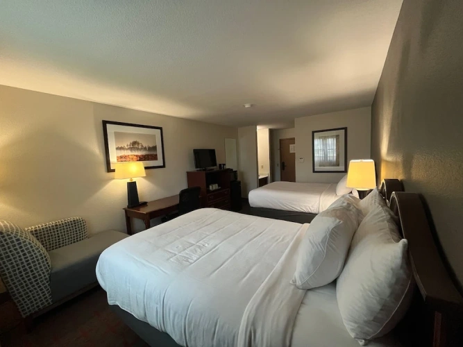 Standard Quadruple room with river view