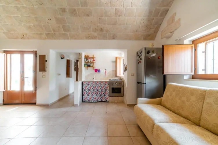 2 Bedrooms Villa