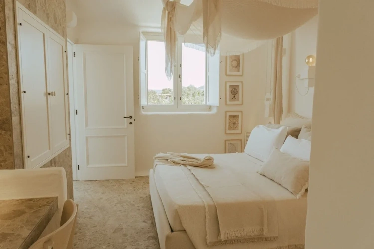 Classic Double room with balcony