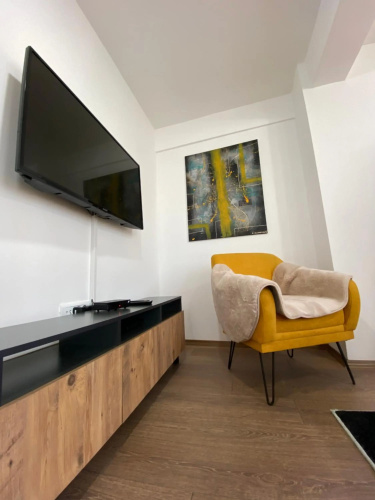 Kostas Duplex