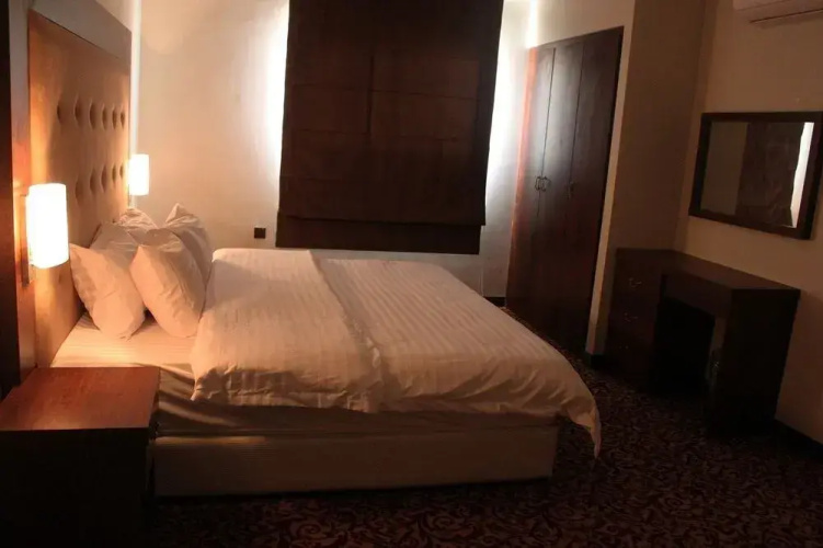 Dome Suites - Al Mursalat
