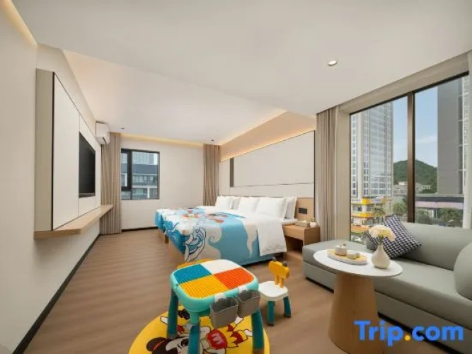 Standard Twin Family room