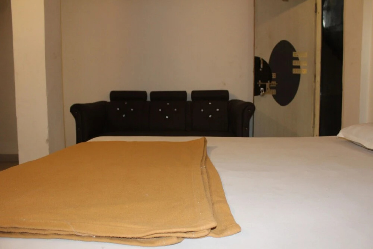Swaraj Lodge