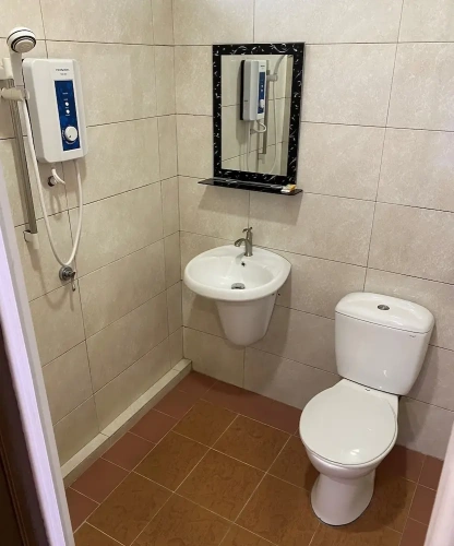 Standard Twin room with city view