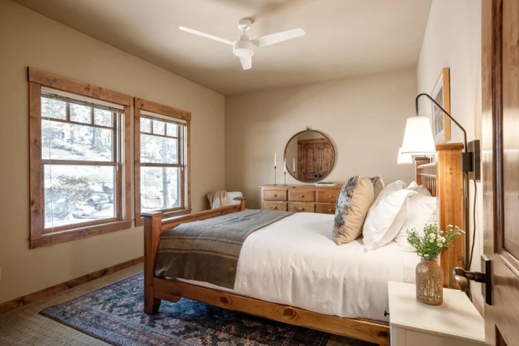 Double Cottage
