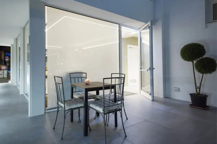 Mane Boutique Hotel