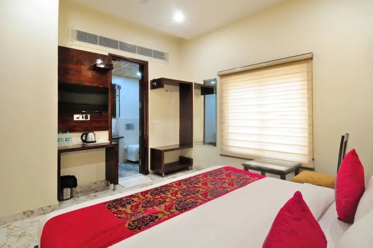 Deluxe Family room