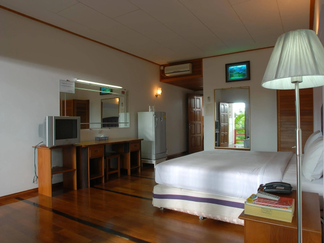 Myanmar Life Hotel
