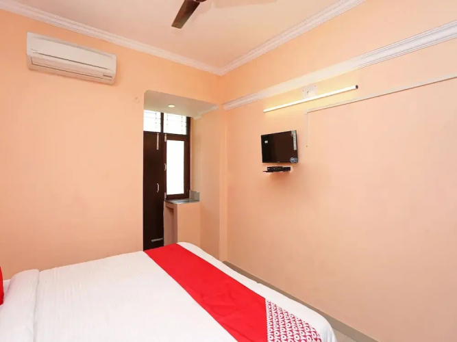 Polytechnic Chauraha By OYO Rooms