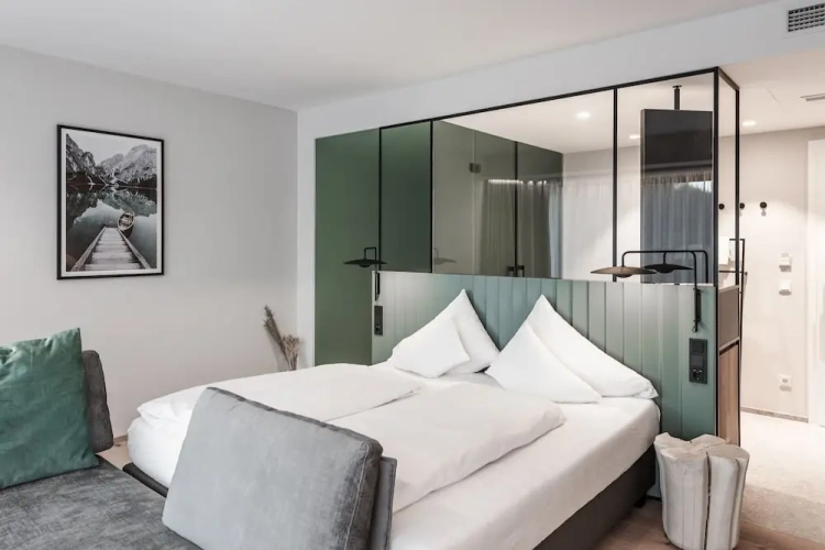 Superior Double room with river view