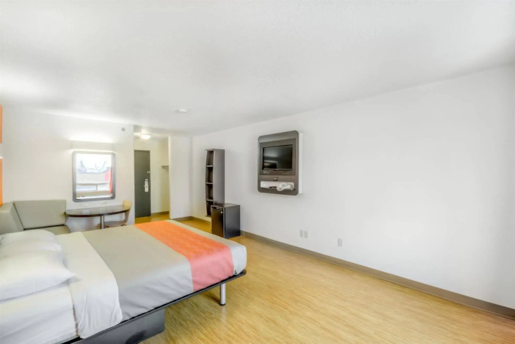 Motel 6 Regina, SK