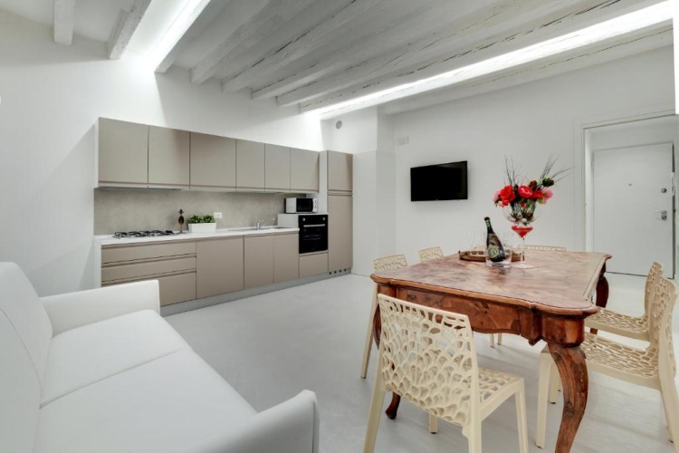 2 Bedrooms Deluxe Apartment