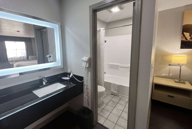 Deluxe Quadruple room