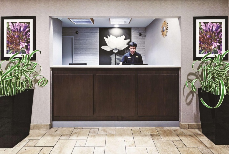 Deluxe Double Suite