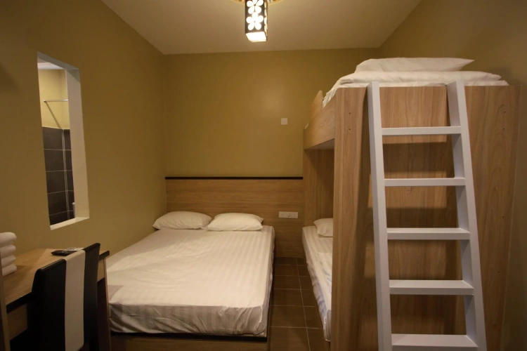 Standard Quadruple room